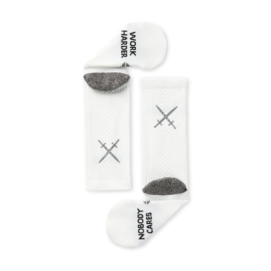 UK 3-6 PERFORMANCE SOCKS V2 // WHITE